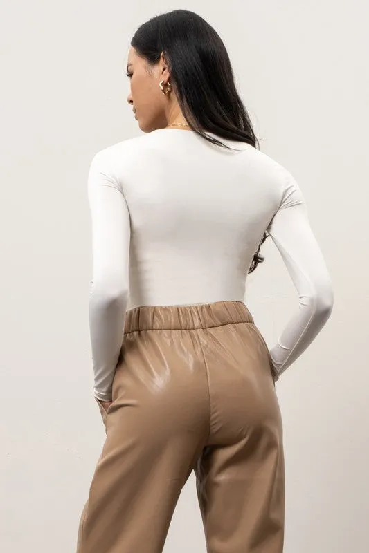 Ivory Round Neck Basic Top