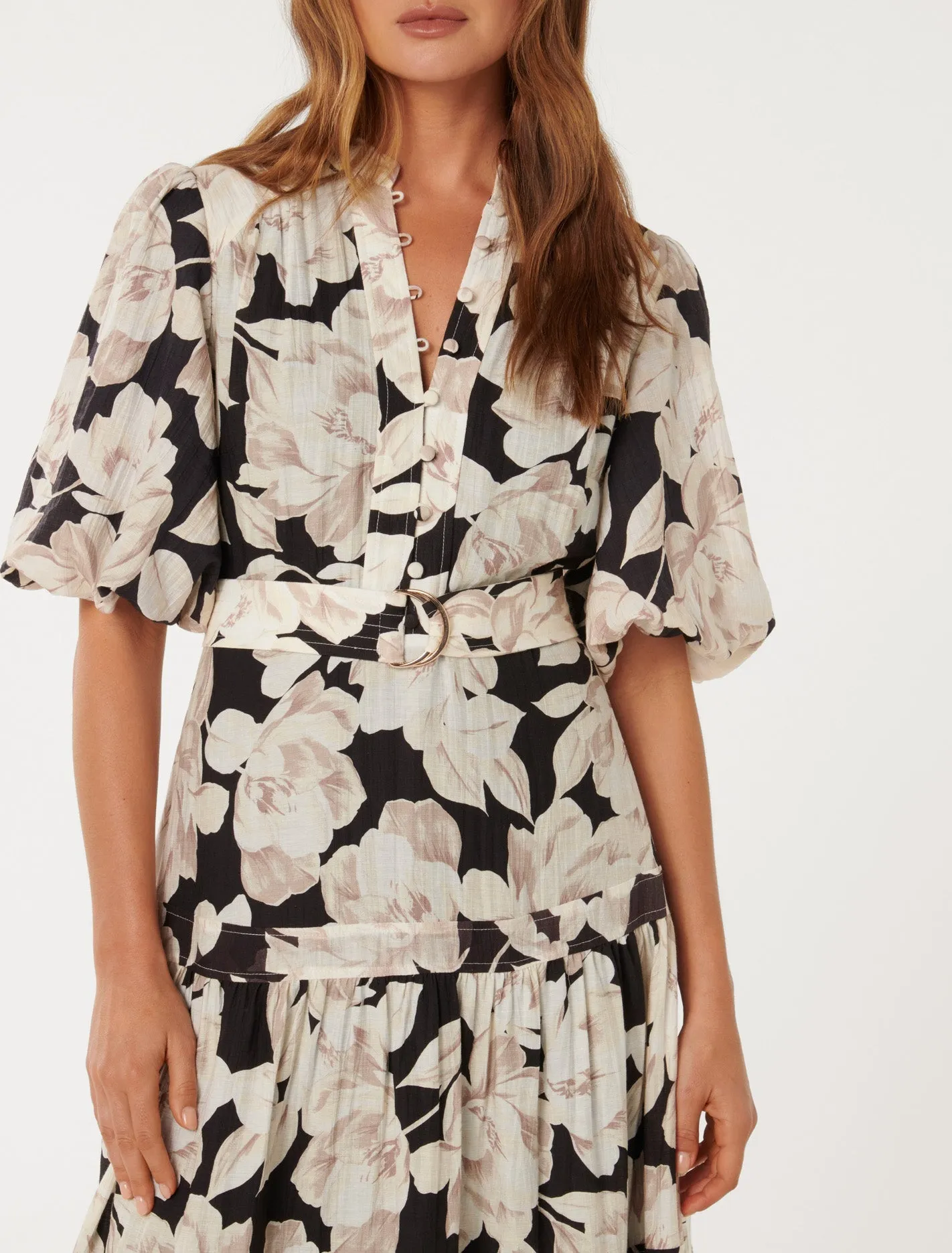 Leona Short-Sleeved Pin Tuck Midi Dress