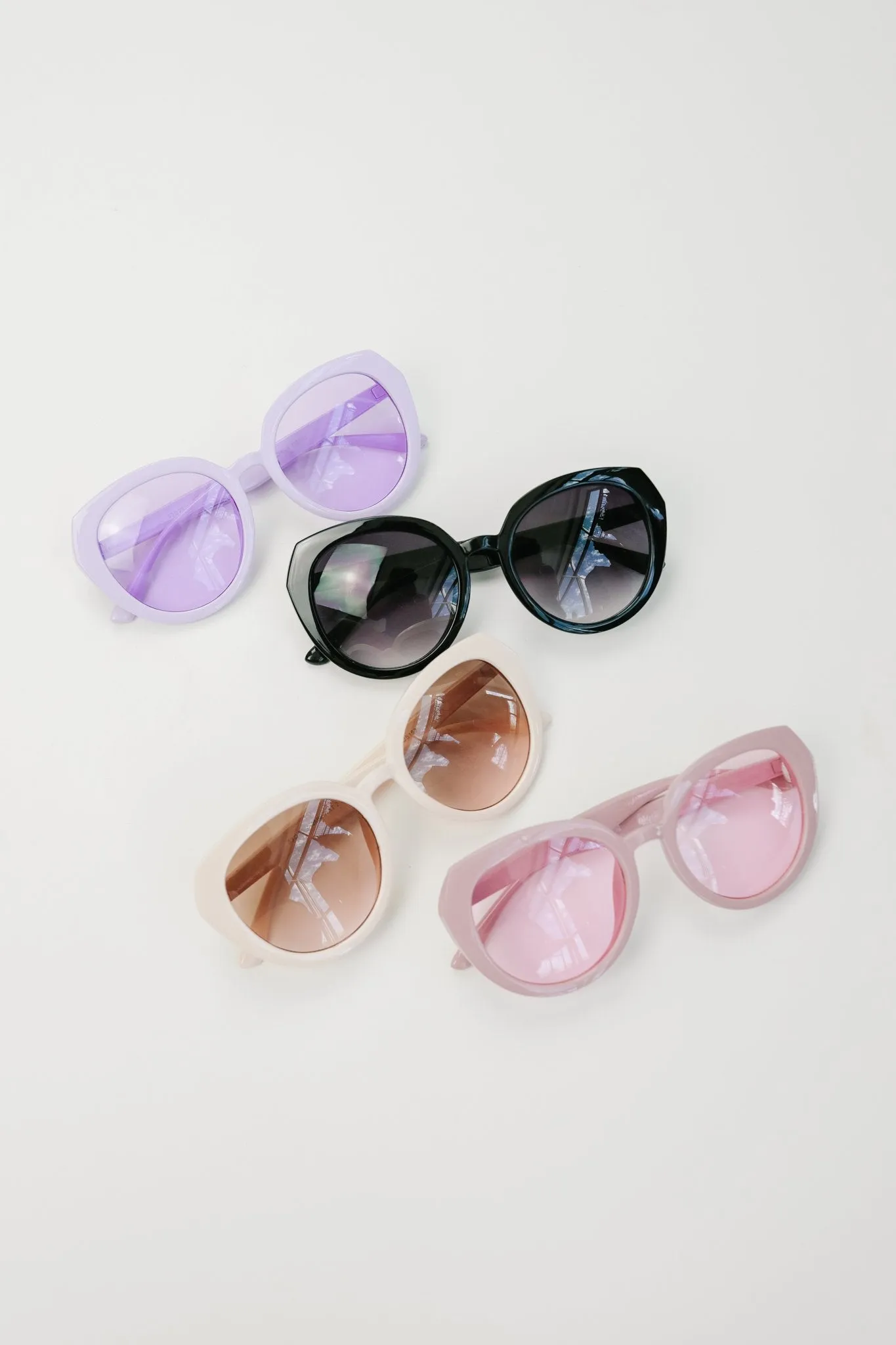 Right On Retro Sunglasses
