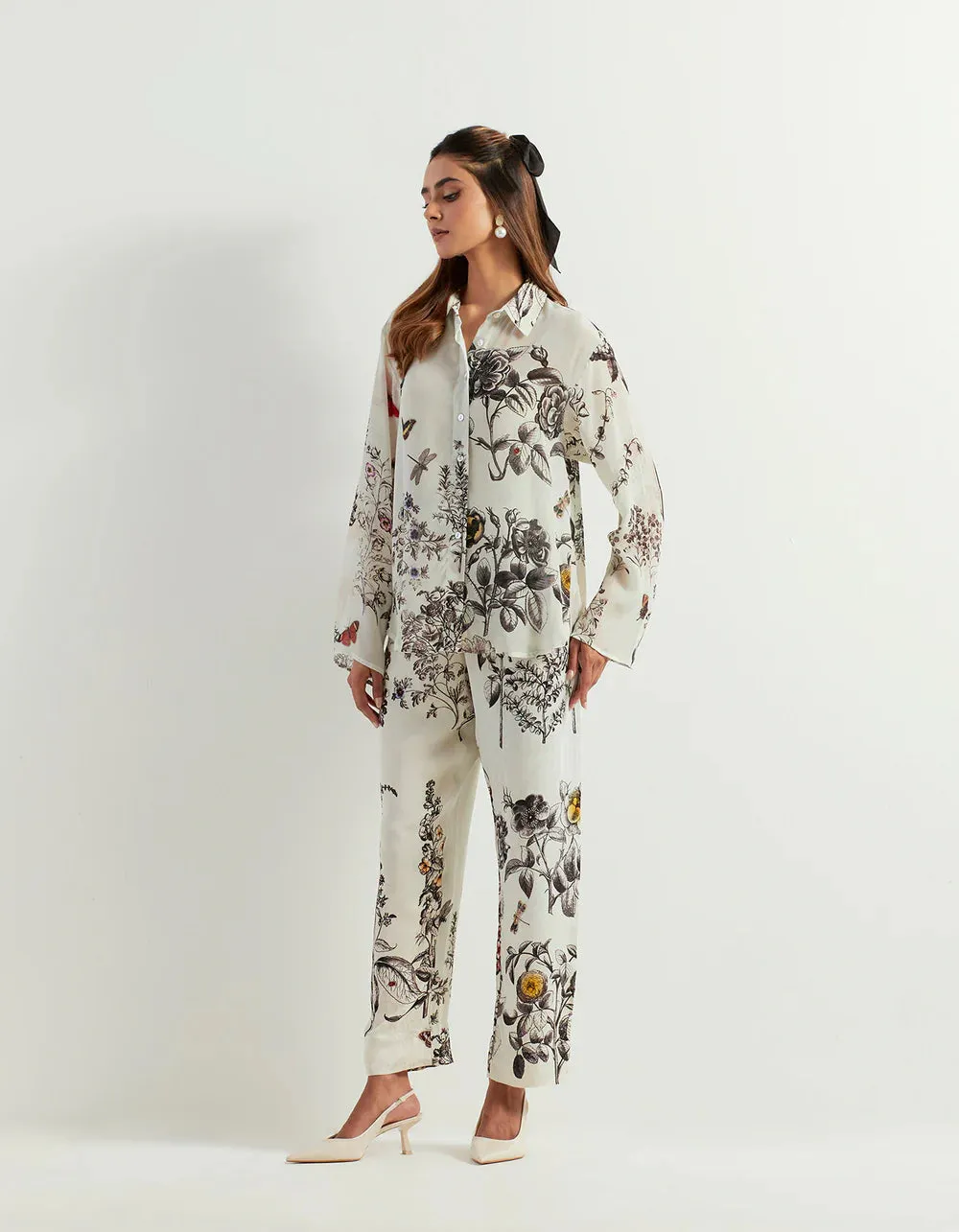 Saaya Printed Shirt Paired With Heavy Georgette Pants