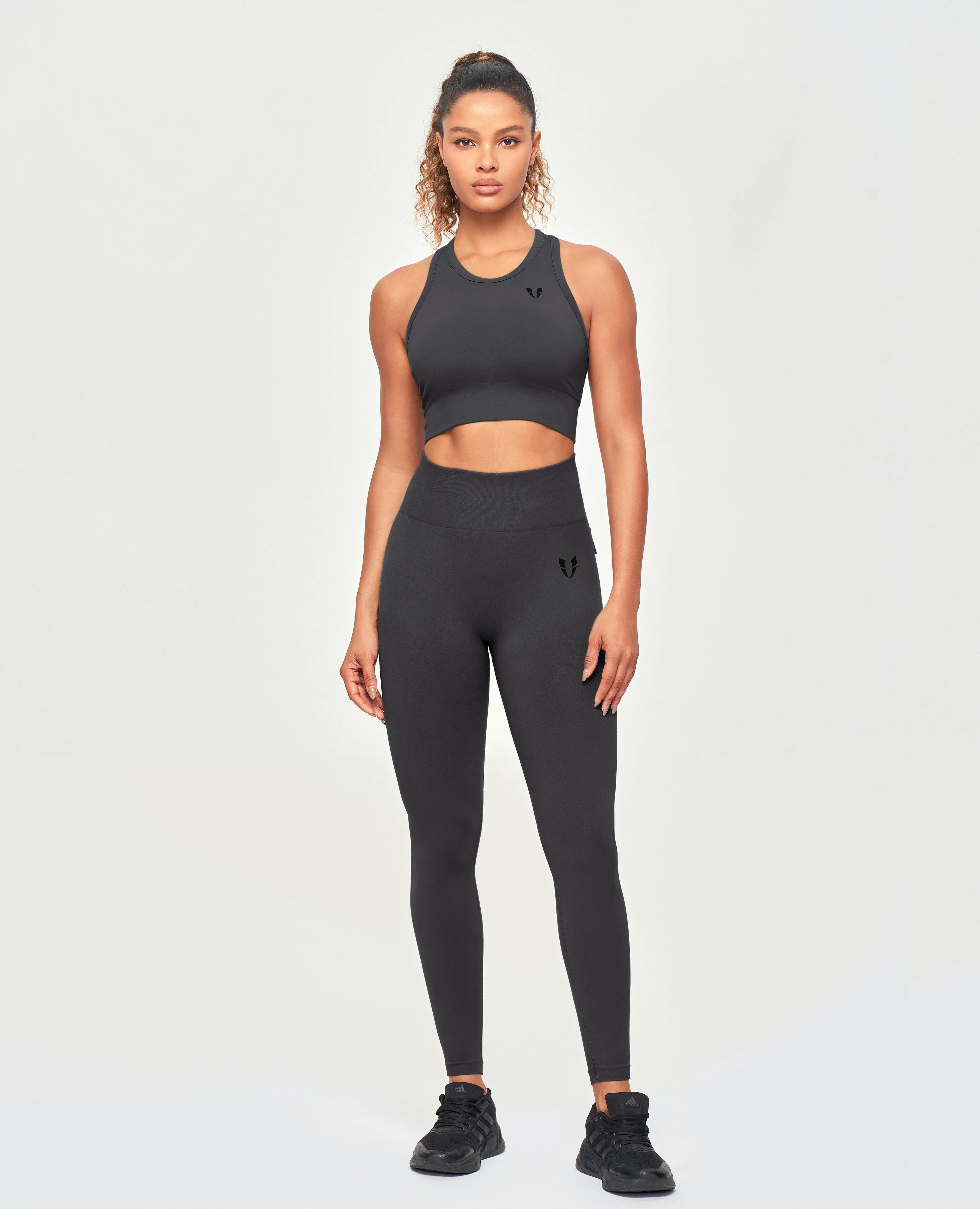 Seamless Padded Tank - Lava Gray
