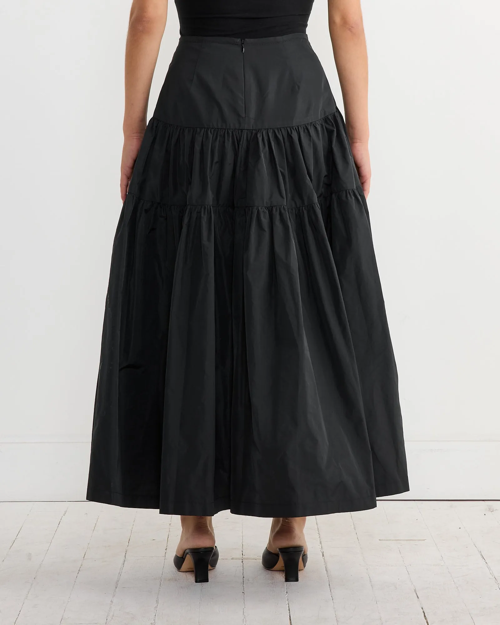 Swift Skirt in Black
