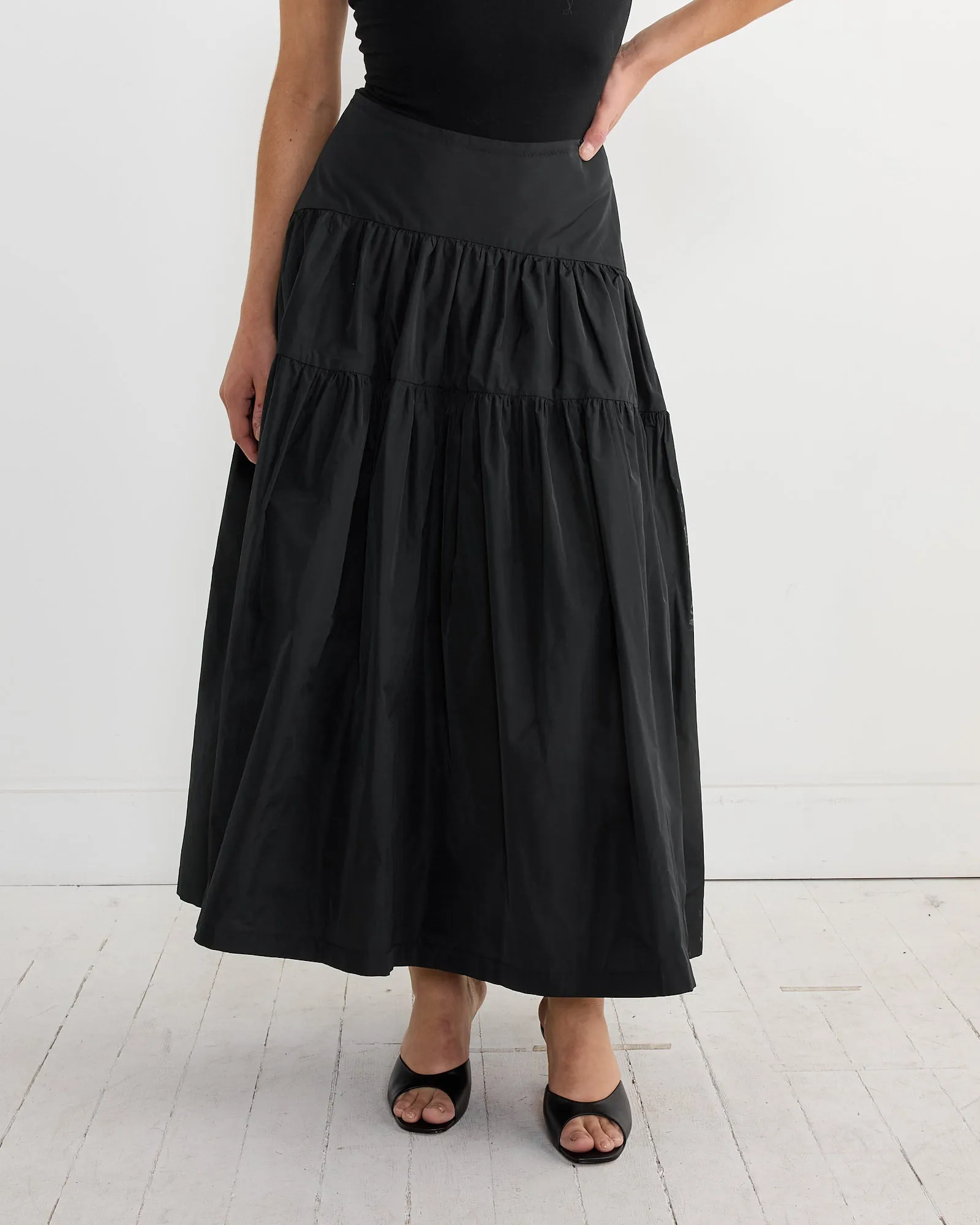 Swift Skirt in Black